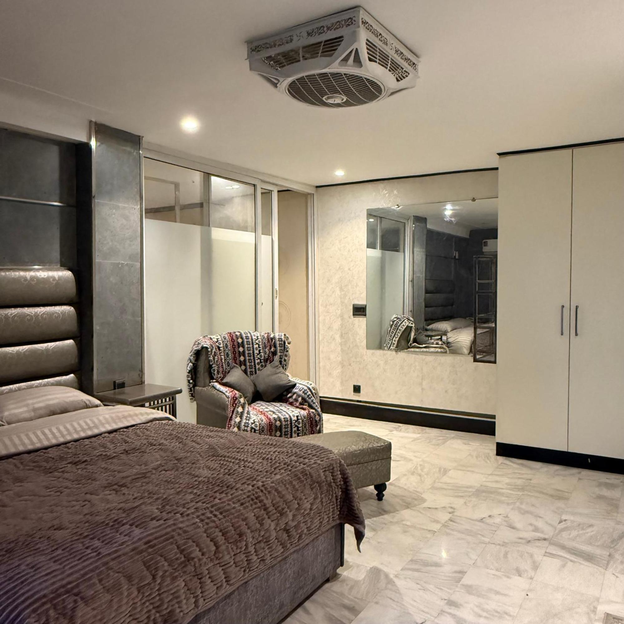 Greenlux Residency 라왈핀디 외부 사진